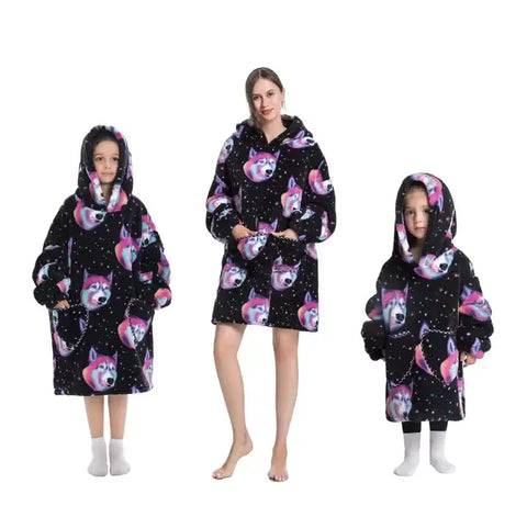 Anime Blanket Hoodie: Plush Oversized Velveteen Blanket Hoodie for Ultimate Comfort